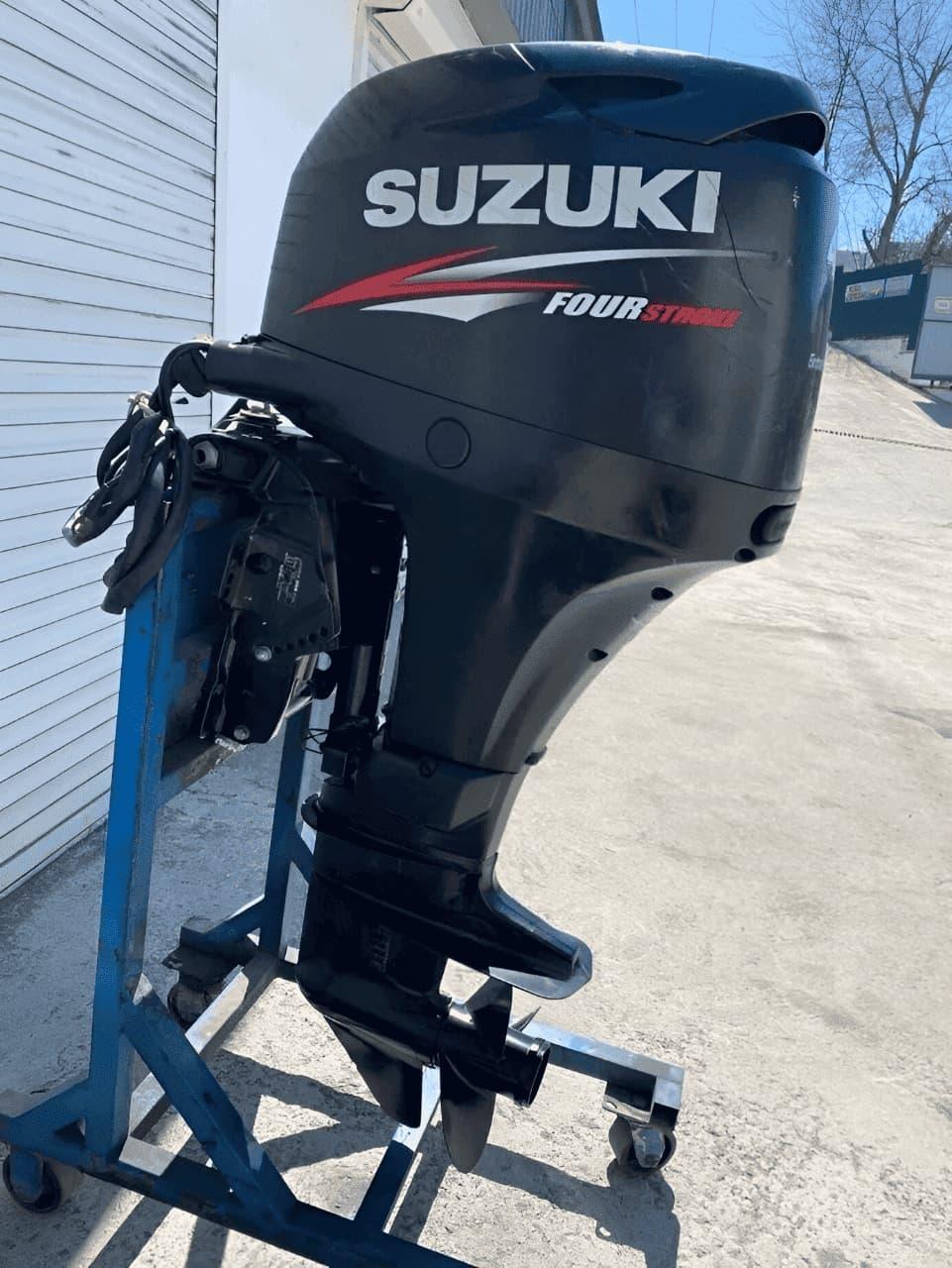 4x-тактный лодочный мотор SUZUKI DF40АTL Б/У